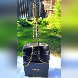 CHANEL makeup New GWP black denim bag